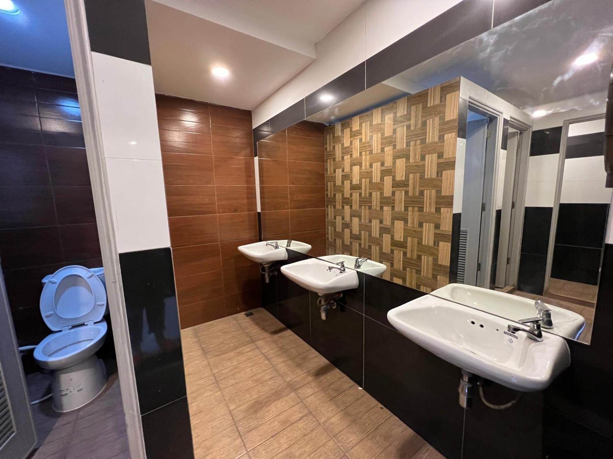 Dm Inn Khon Kaen Exterior foto